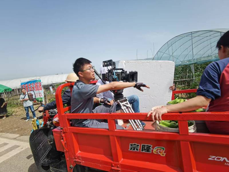 电商爆款背后的推手：边坝县产品视频拍摄公司精准捕捉卖点痛点